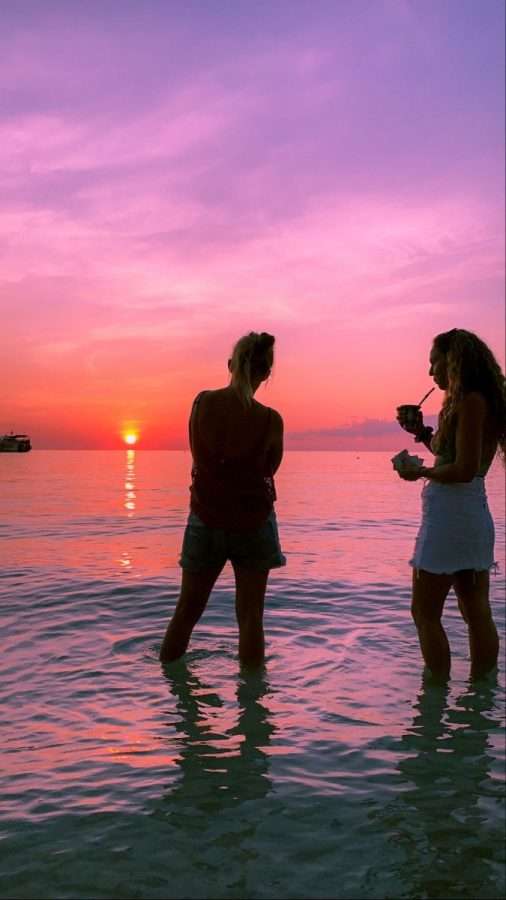 Koh Tao Island: Ultimate Guide 5 saire sunset. scaled 1 - Koh Tao Island: Ultimate Guide
