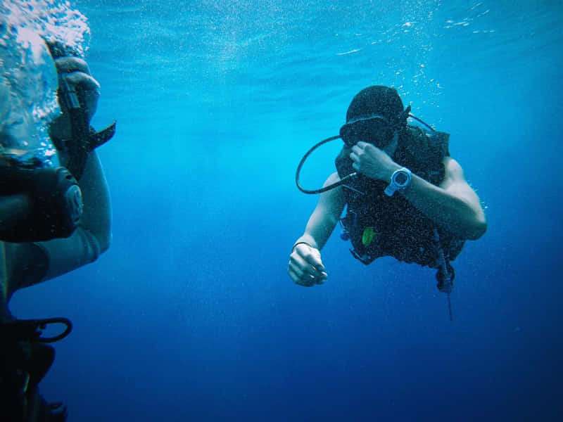 What is a safety stop in diving? How and when should you do it? 2 When and how to perform the safety stop?