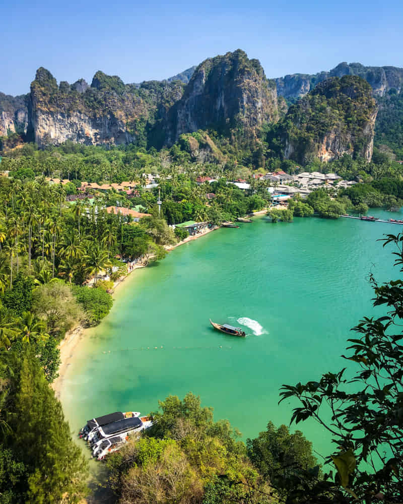 Cómo ir de Krabi a Phi Phi: la guía completa para tu viaje 2 Cómo ir de Krabi a Phi Phi